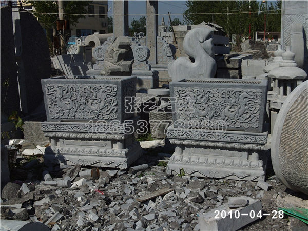 青石石雕花缸多少錢