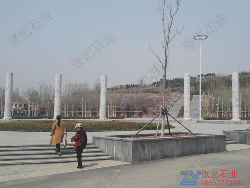 廣場文化柱安裝價格是多少錢