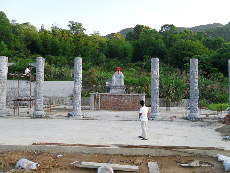 選購石龍柱如何更加優(yōu)惠