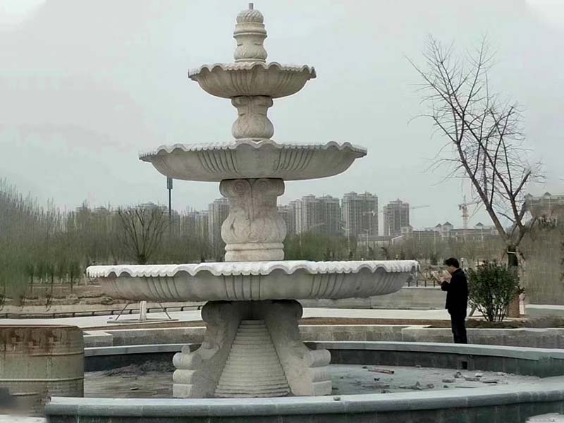 石材噴泉在生活中的運(yùn)用及作用