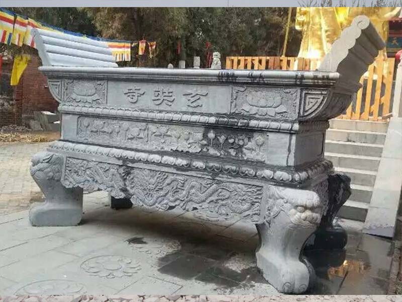 青石石雕香爐多少錢一個(gè)